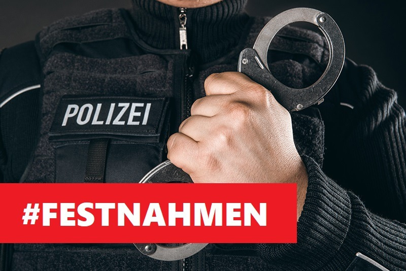 Beamte der Bundespolizei bei Kontrollen am Autobahngrenzübergang Ludwigsdorf